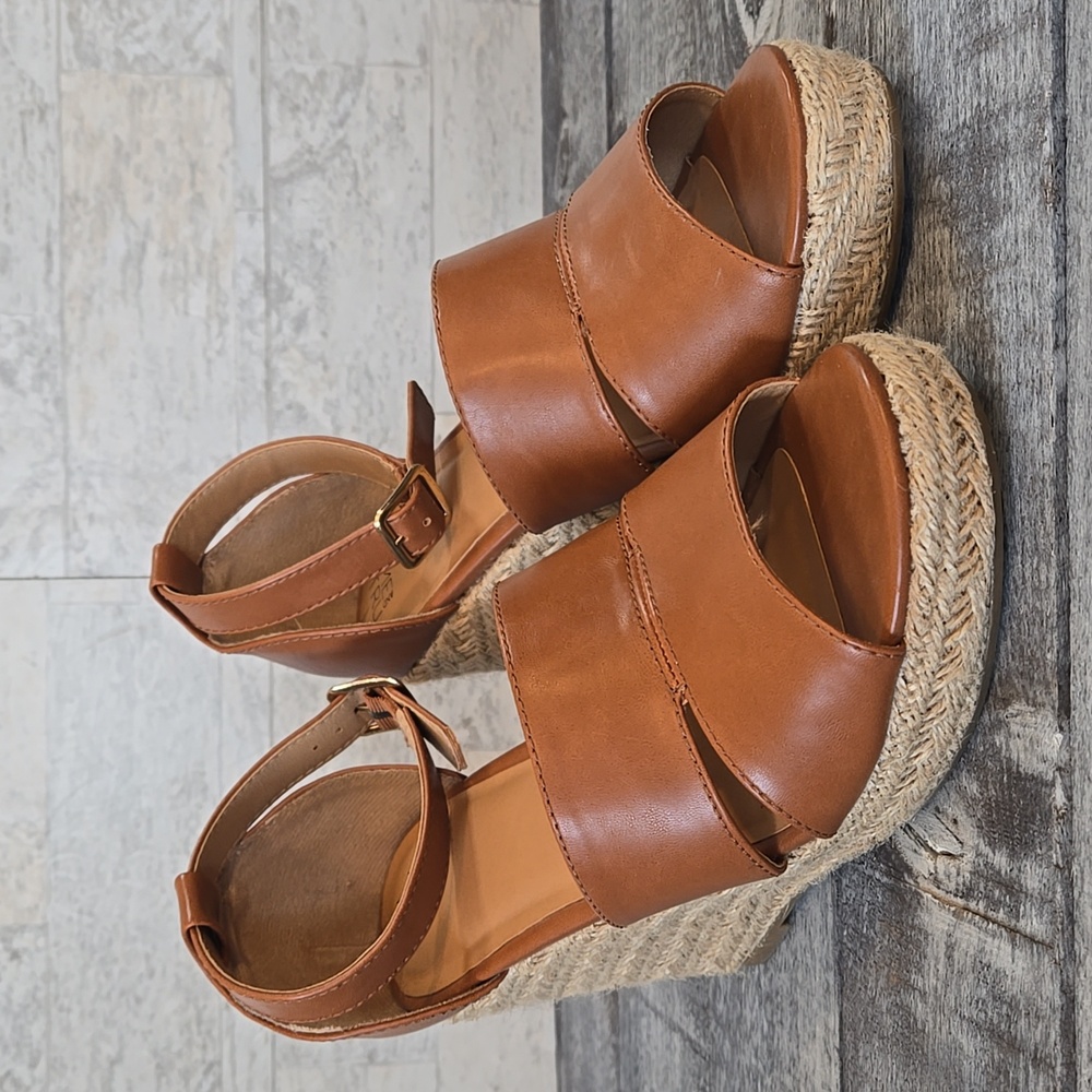 Time And Tru Woven Wedge Tan Brown Sandals Size 8.5 Womans - Picture 10 of 10